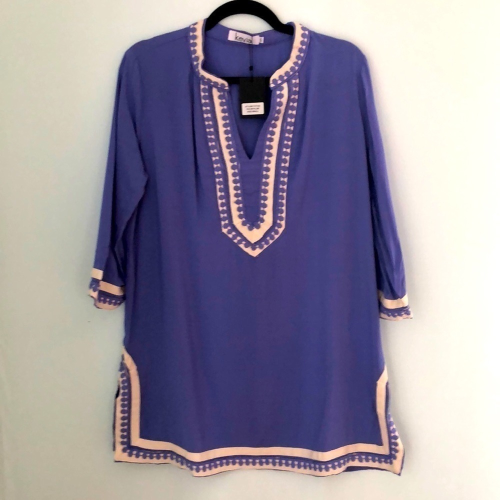 Kevia New Embroidered long top beach cover size sm